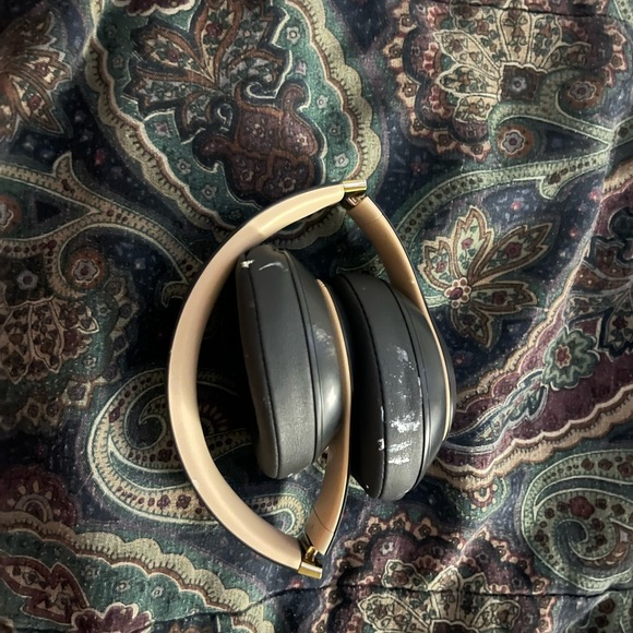 Beets by Dre - Picture 8 of 8